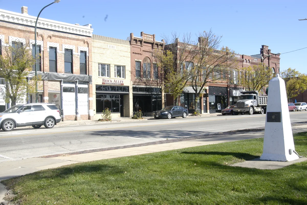 Historic 7th Avenue in Marion Iowa